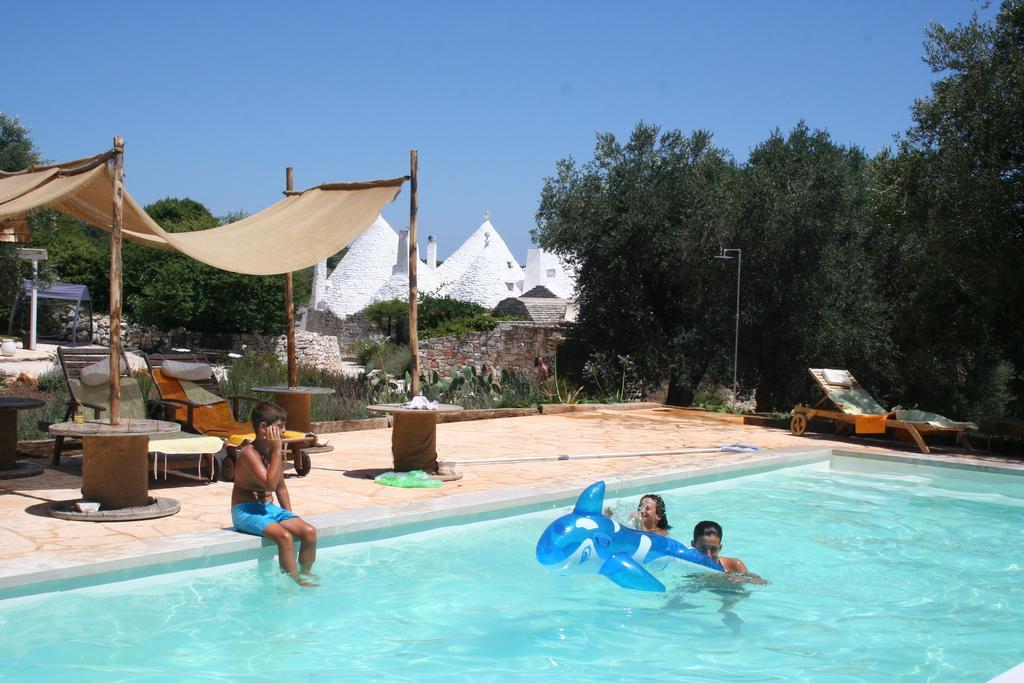 I Trulli Di Acquarossa Aparthotel Cisternino Kültér fotó